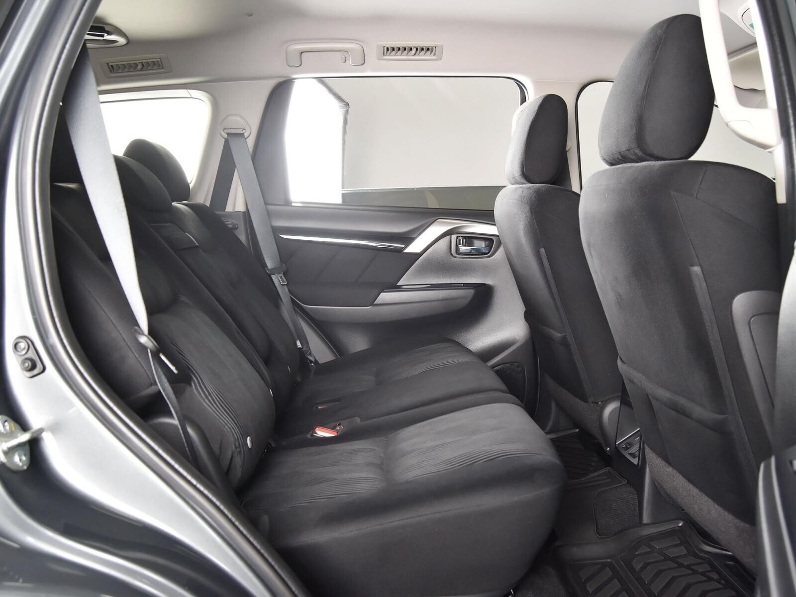 Mitsubishi Pajero Sport 2019