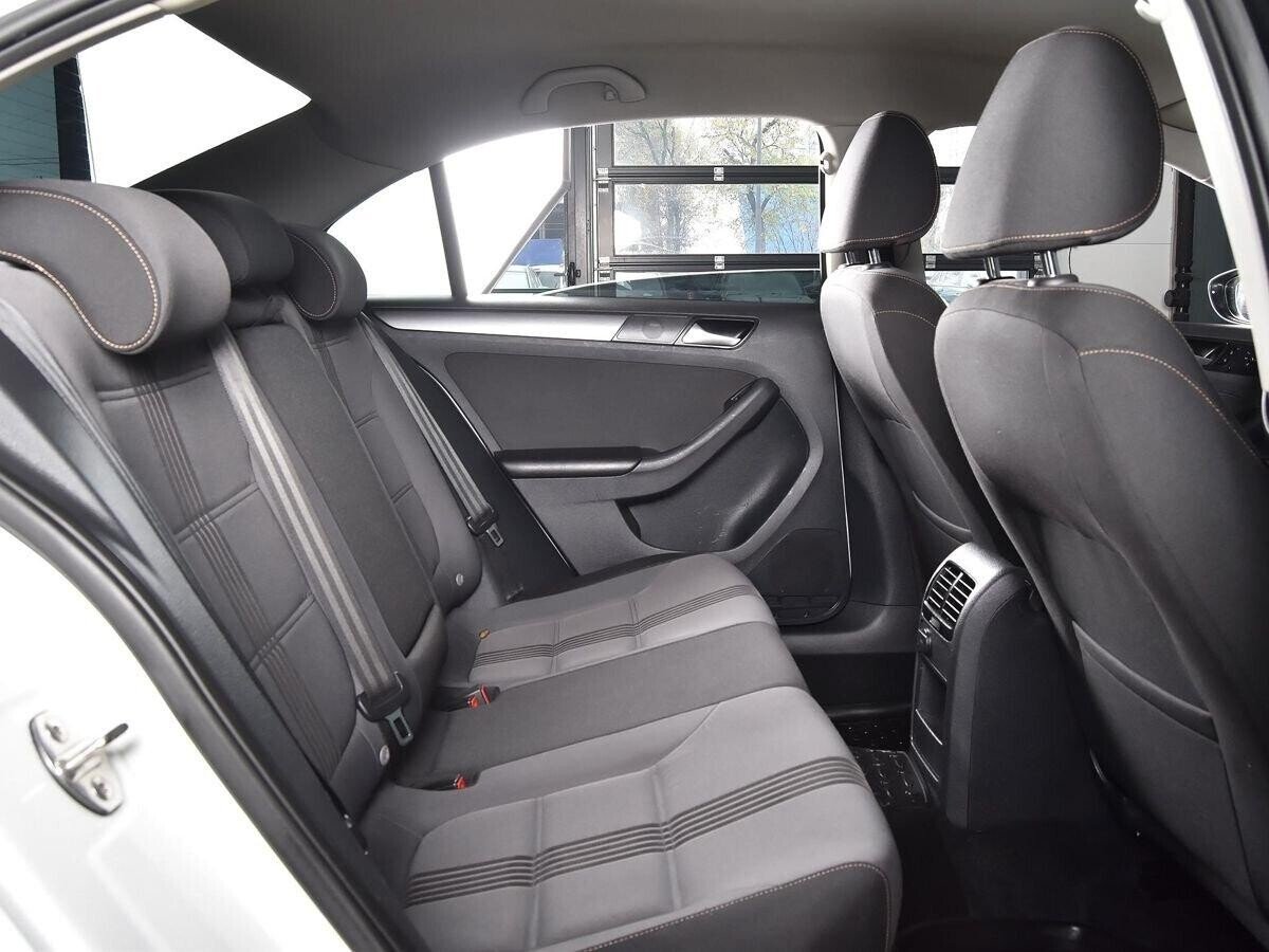 Volkswagen Jetta 2016