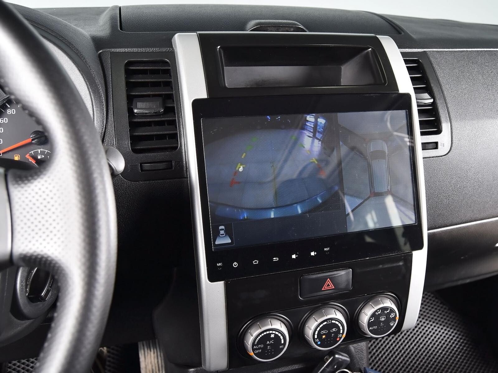 Nissan X-Trail 2013