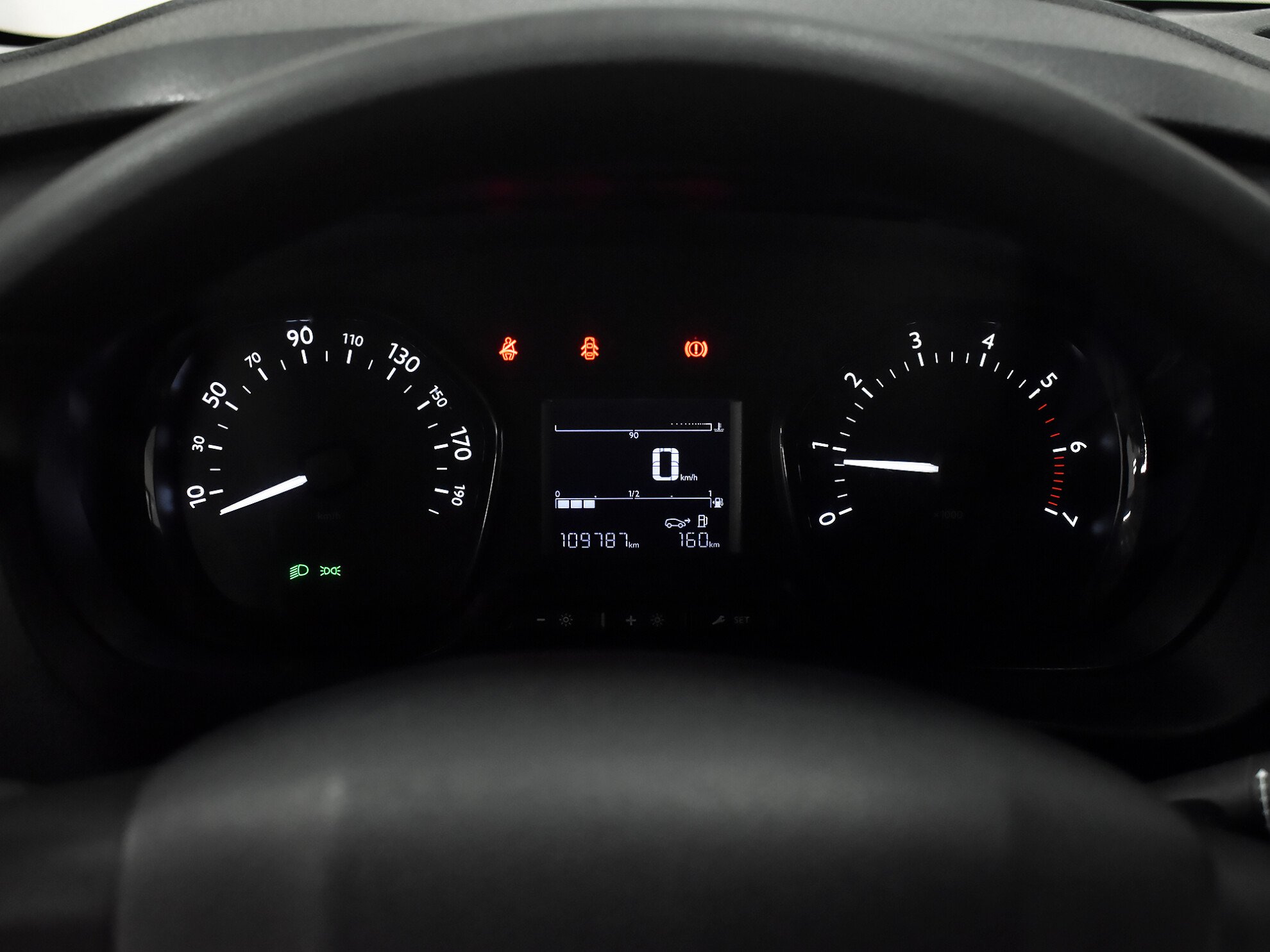 Peugeot Expert 2018 Premium (2.5т)