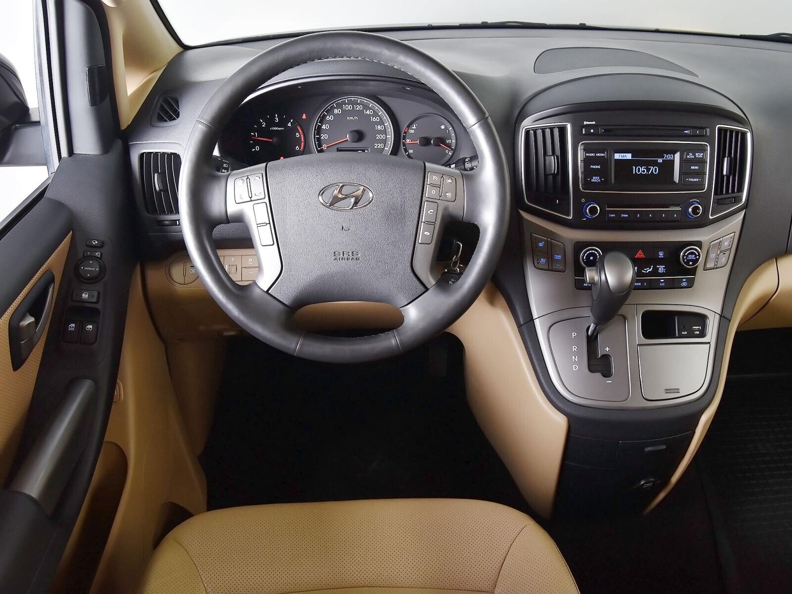 Hyundai H-1 2020