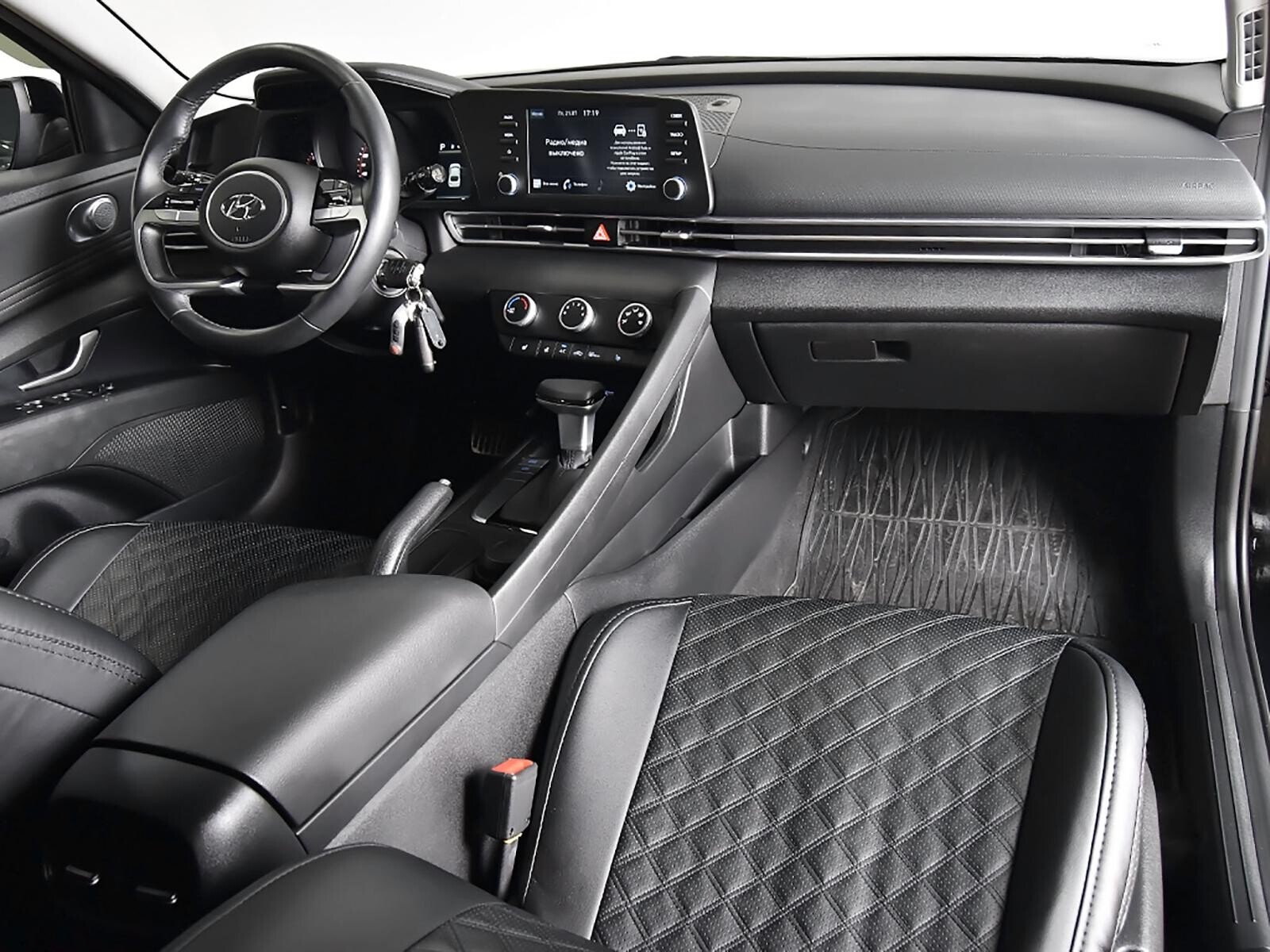 Hyundai Elantra 2021