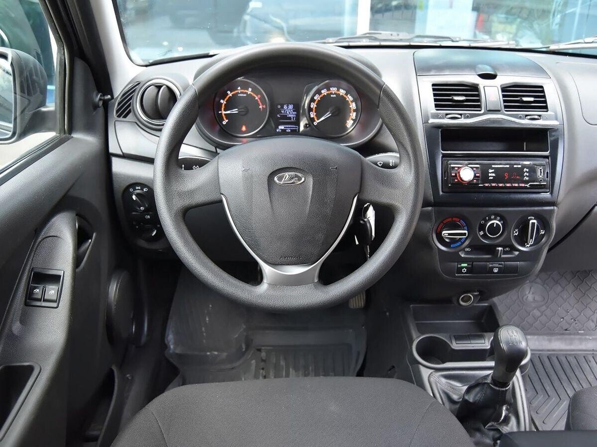 Lada Granta 2019