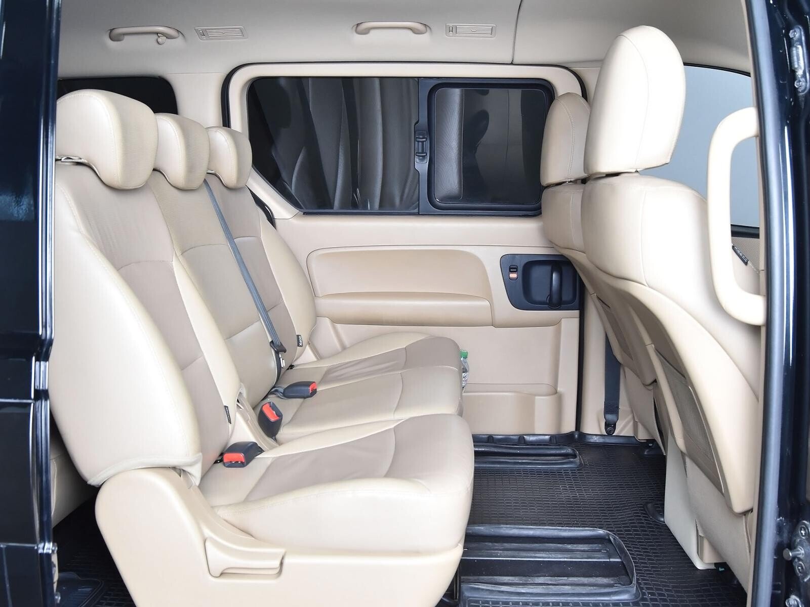 Hyundai H-1 2018