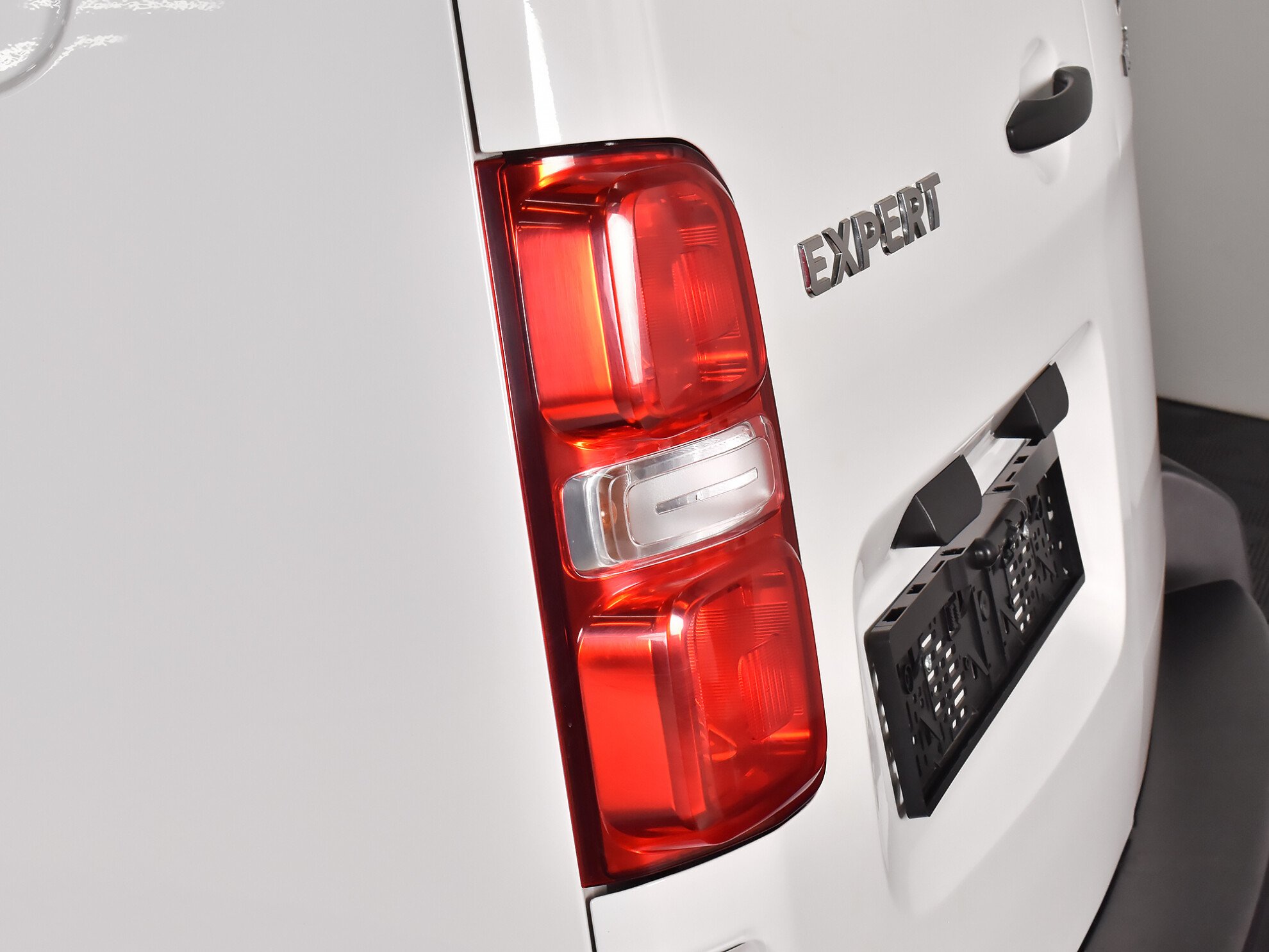 Peugeot Expert 2018 Premium (2.5т)