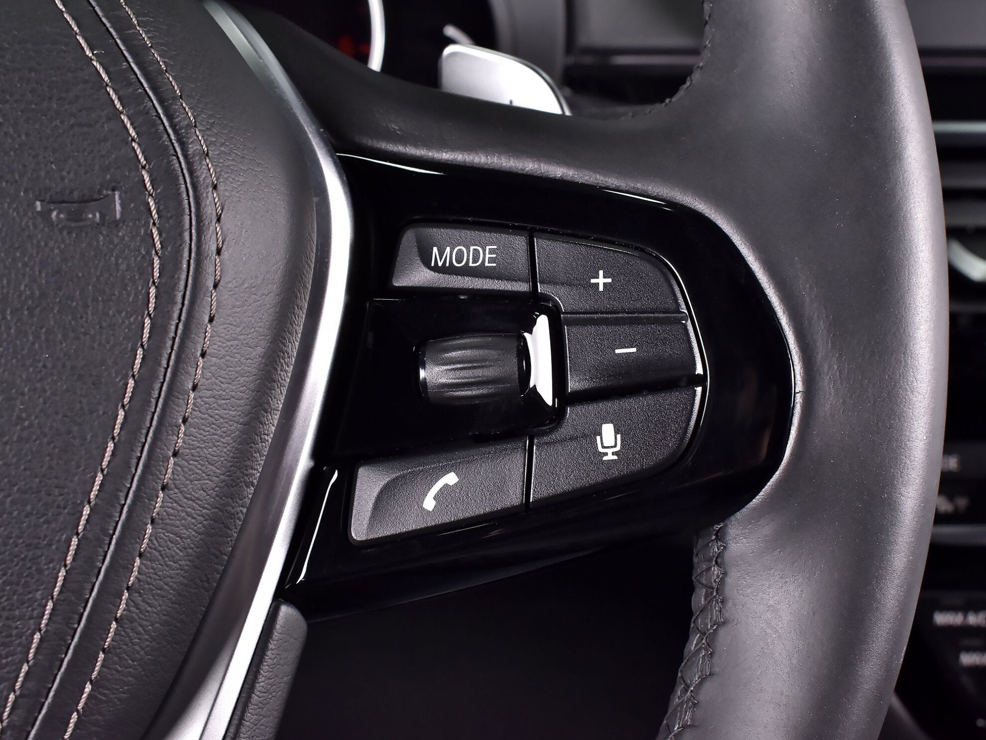 BMW 5 серии 2019 520i