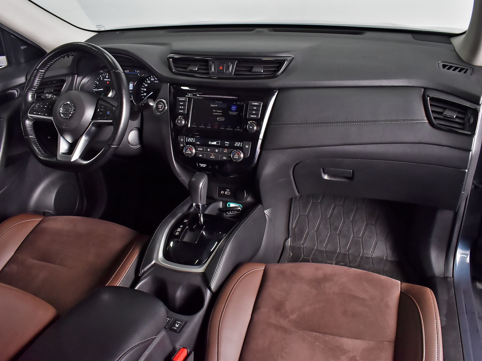 Nissan X-Trail 2021 LE