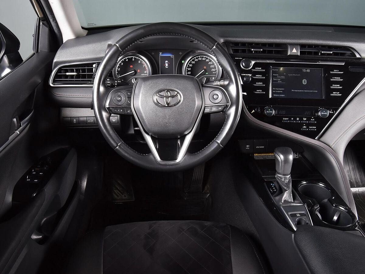 Toyota Camry 2018