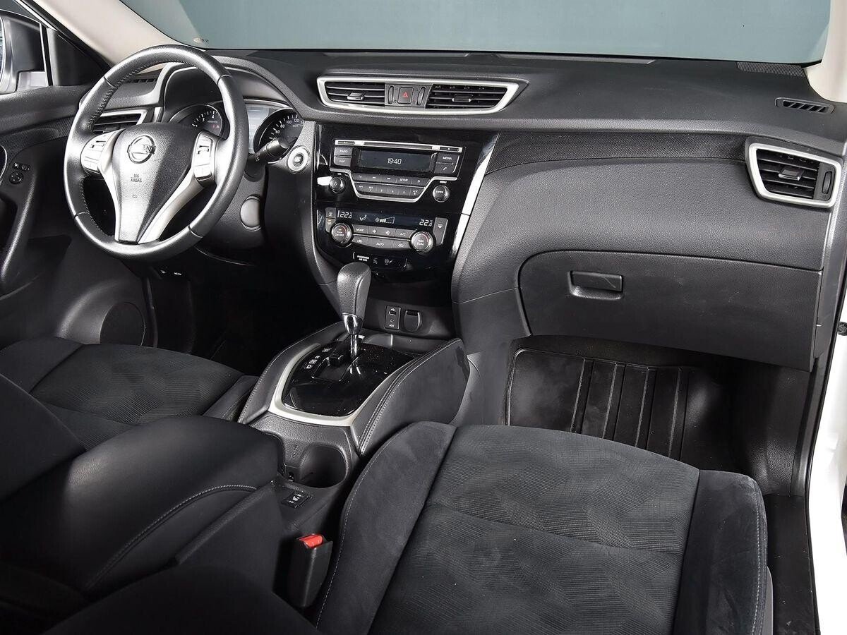 Nissan X-Trail 2015