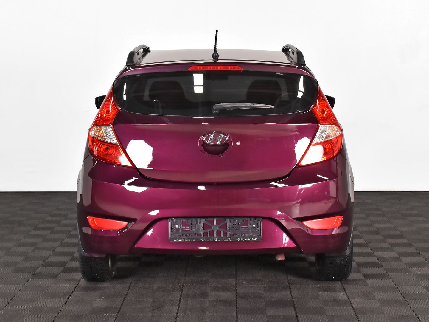 Hyundai Solaris 2011 Style