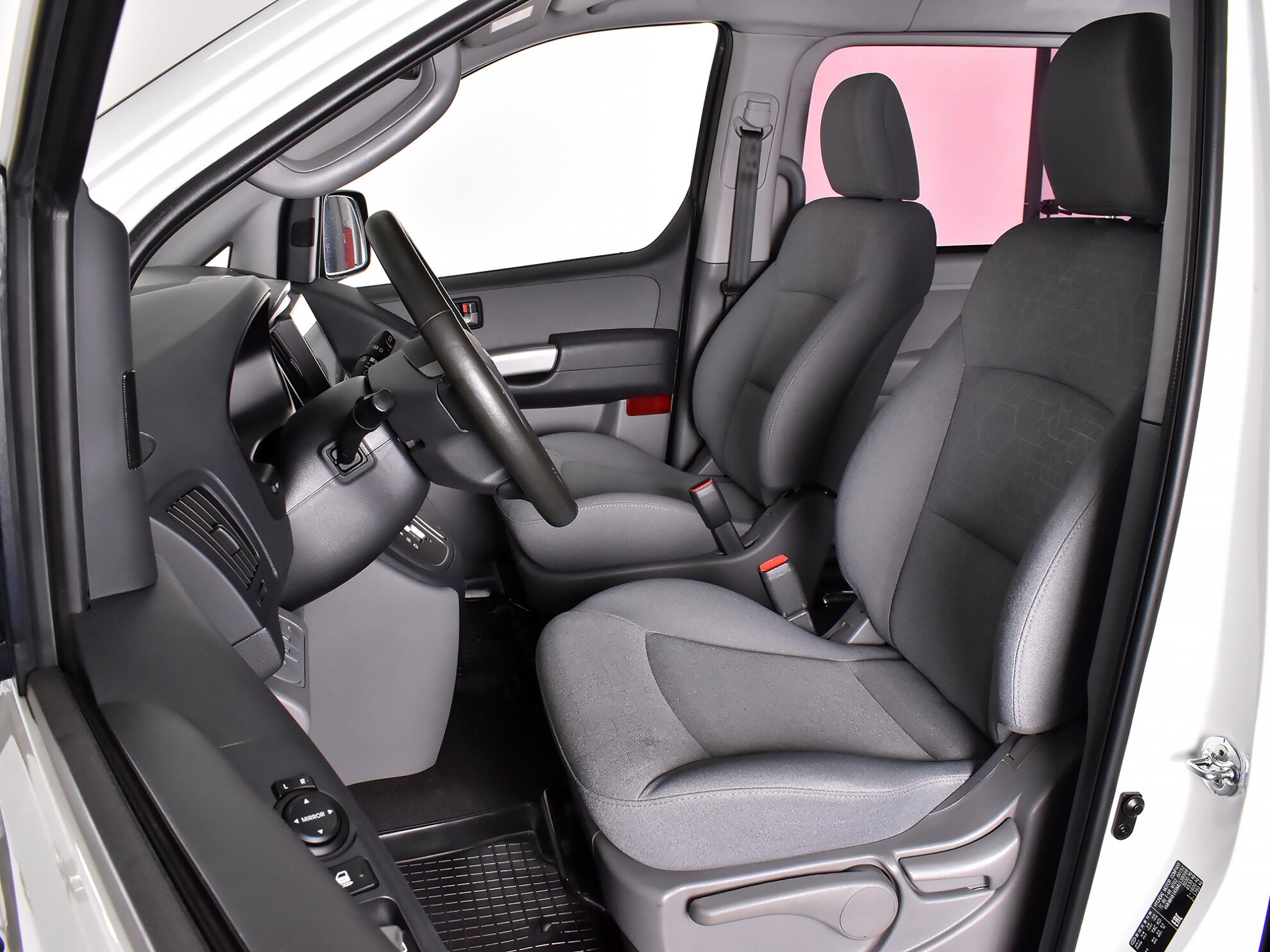 Hyundai H-1 2020 Active
