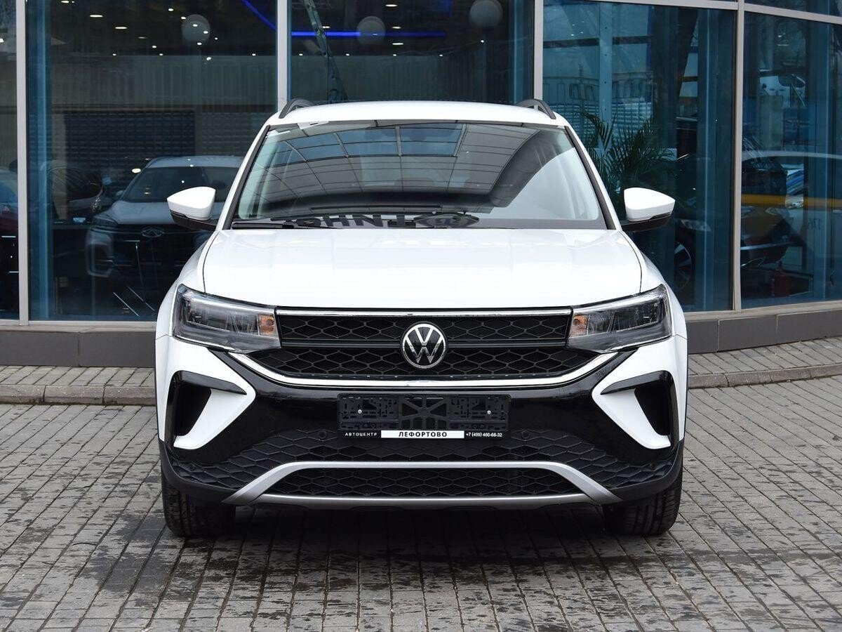 Volkswagen Taos 2021