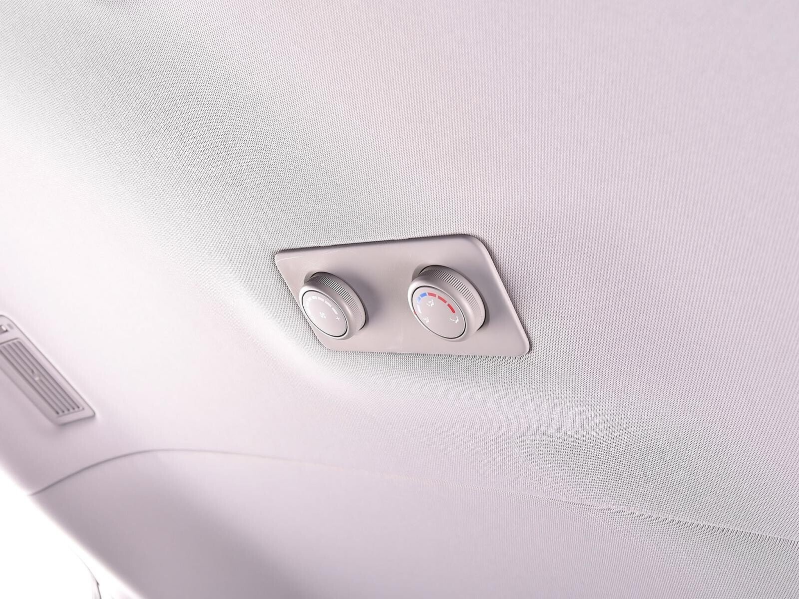 Hyundai Grand Starex 2018