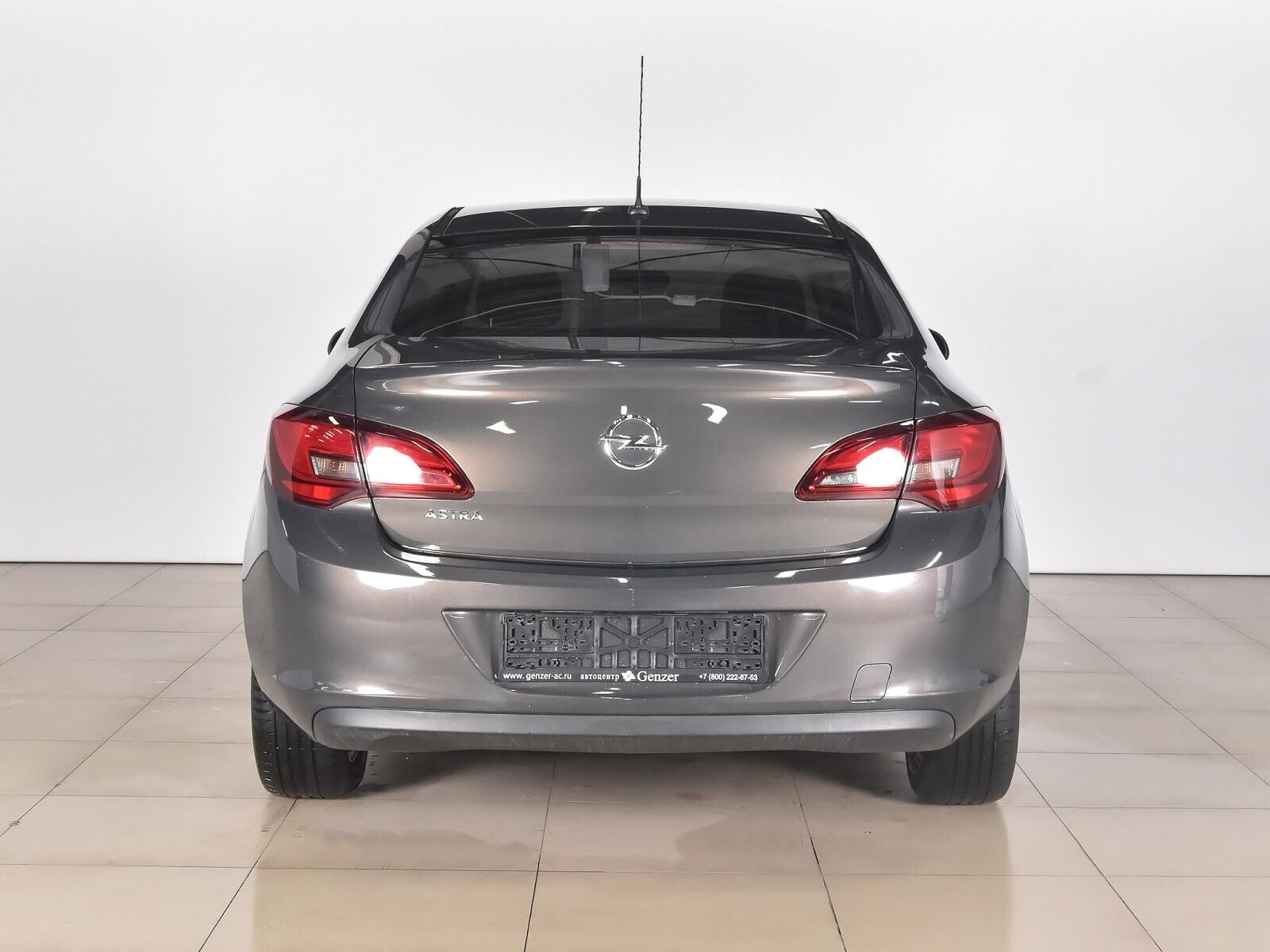 Opel Astra 2014
