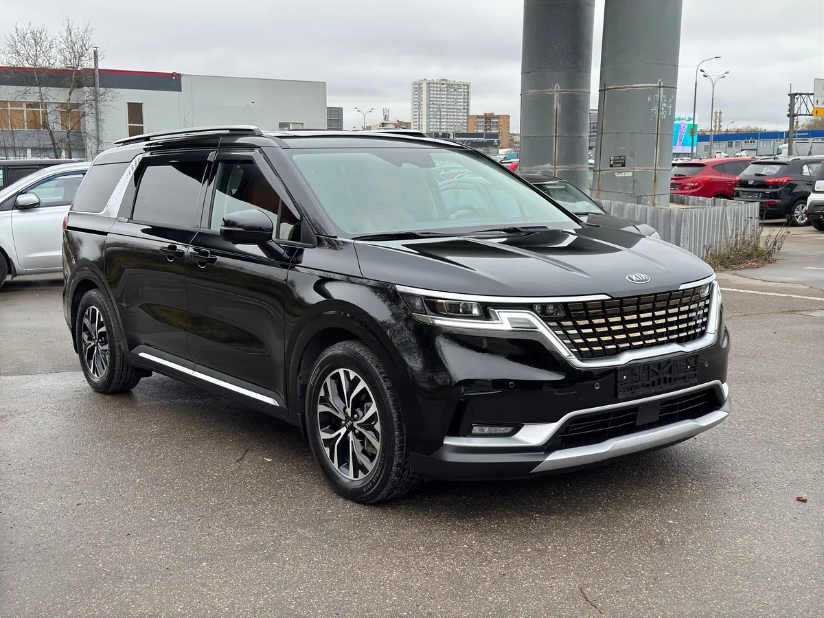 Kia Carnival 2021 Premium+
