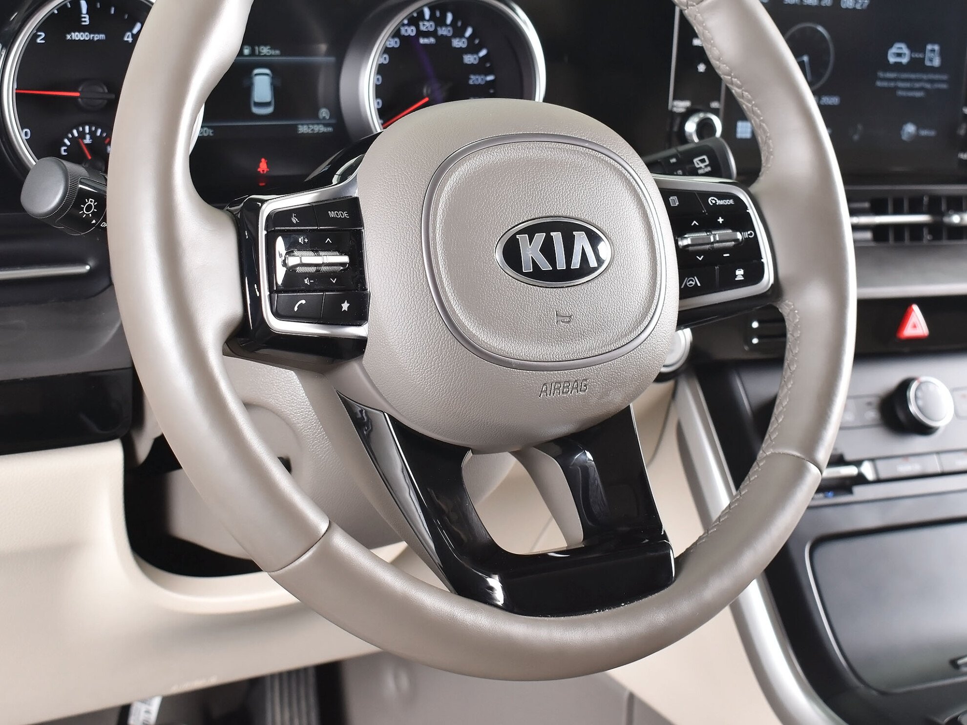 Kia Carnival 2020 Импорт