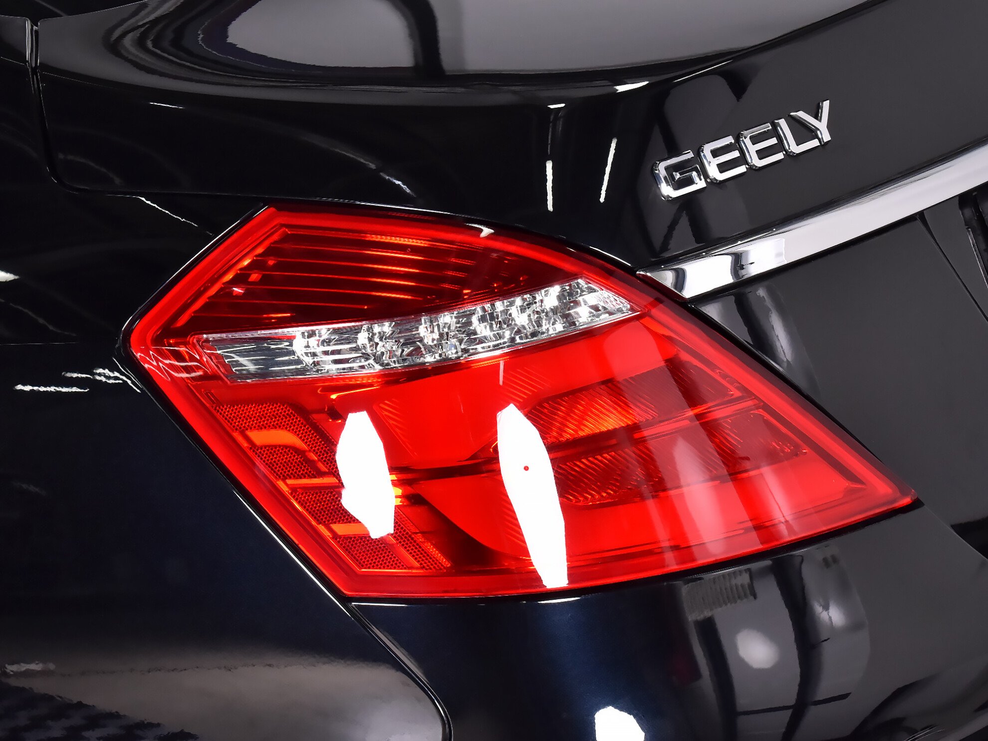 Geely Emgrand 7 2020