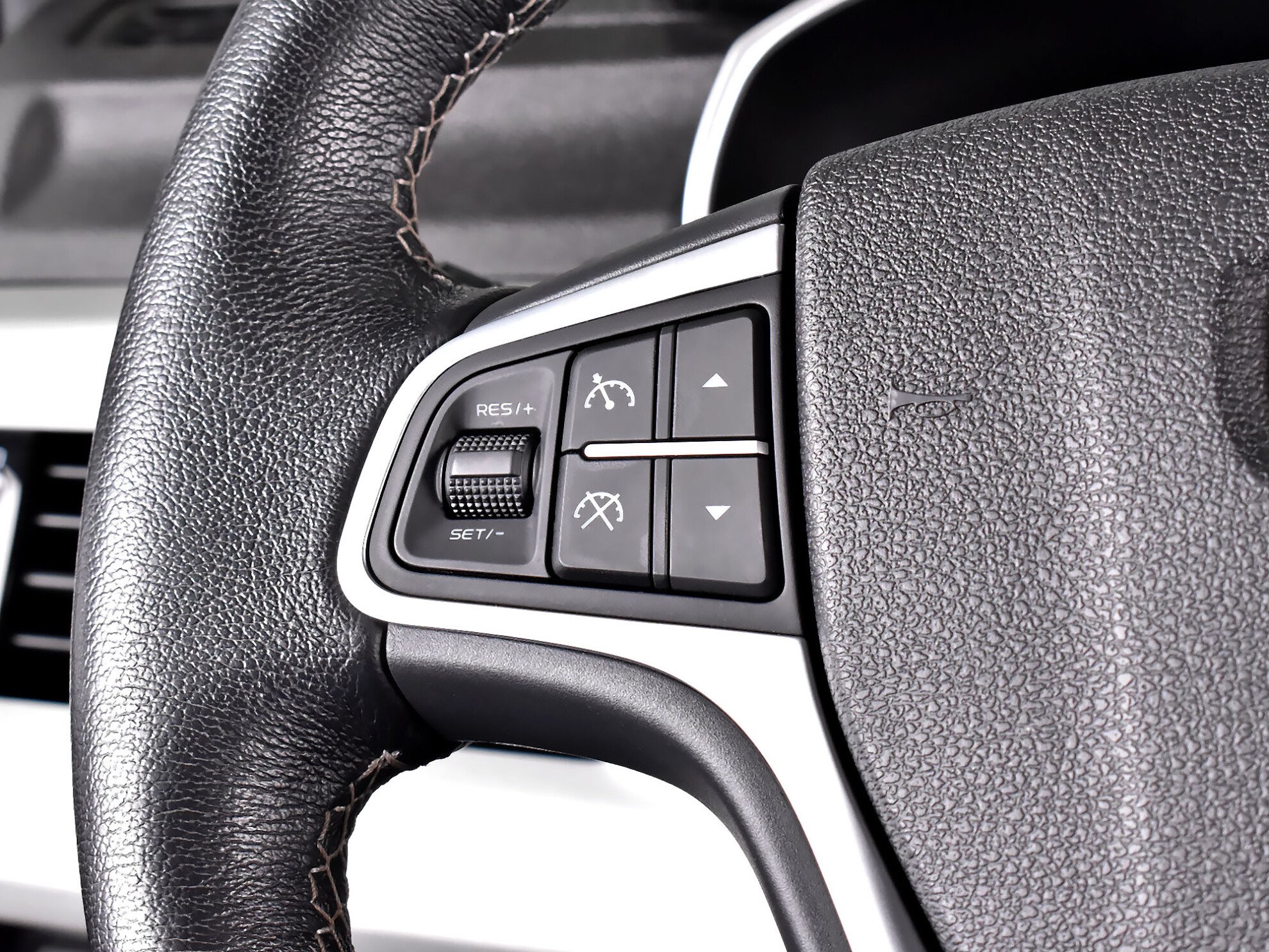 Geely Atlas 2021 Люкс + Yandex Auto