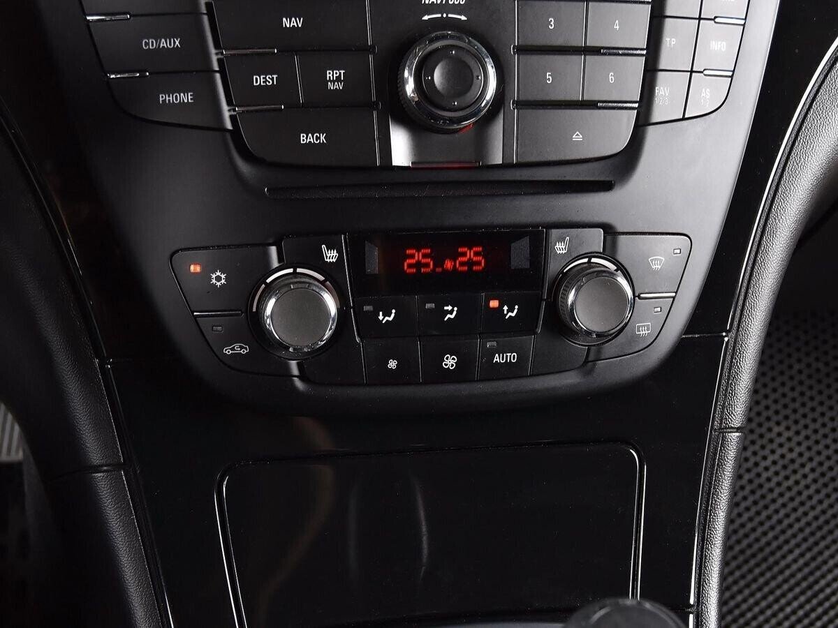Opel Insignia 2013