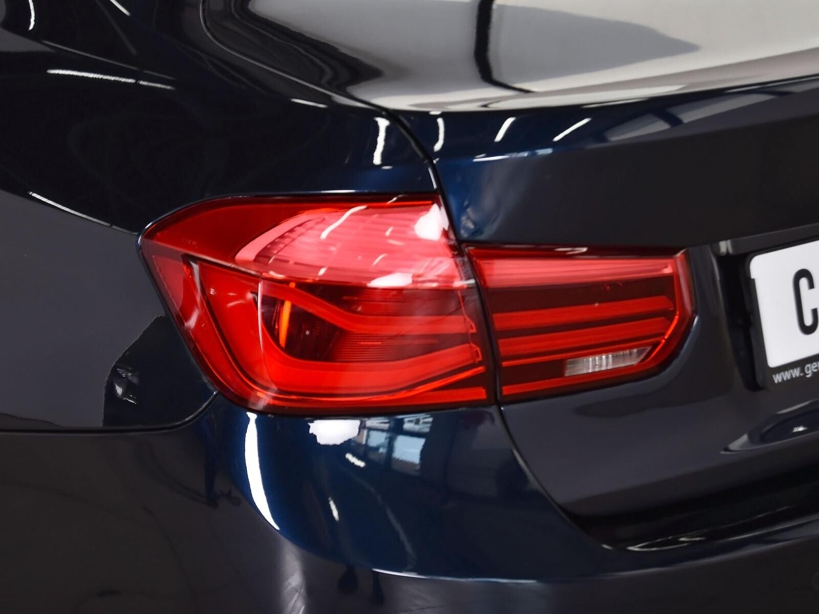 BMW 3 серии 2016