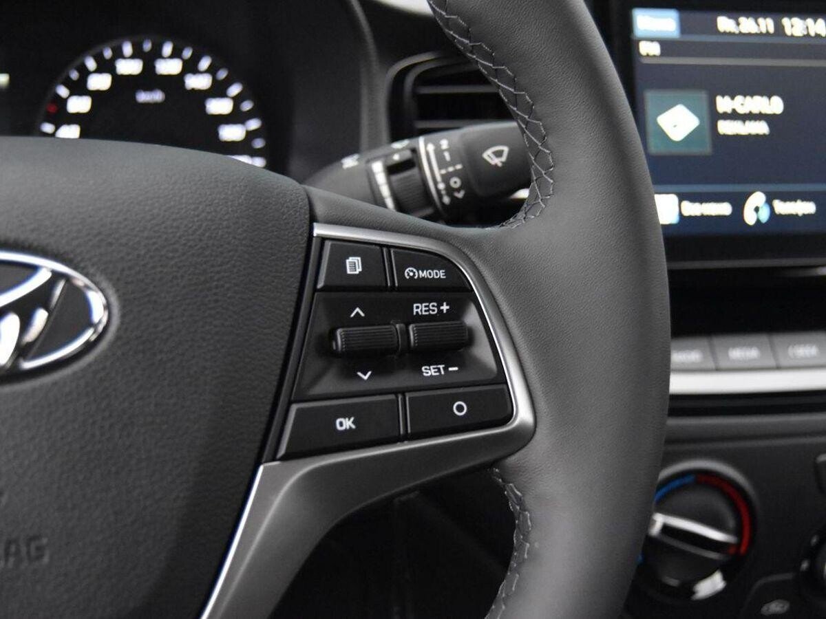 Hyundai Solaris 2021