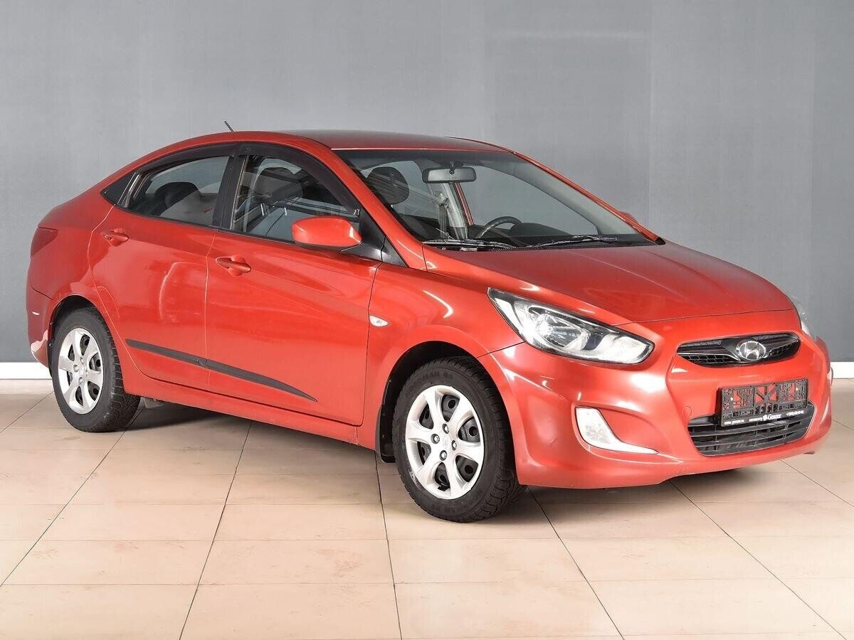 Hyundai Solaris 2012