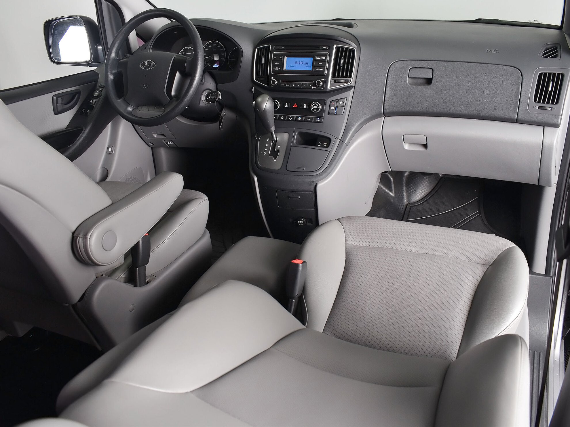 Hyundai Grand Starex 2018