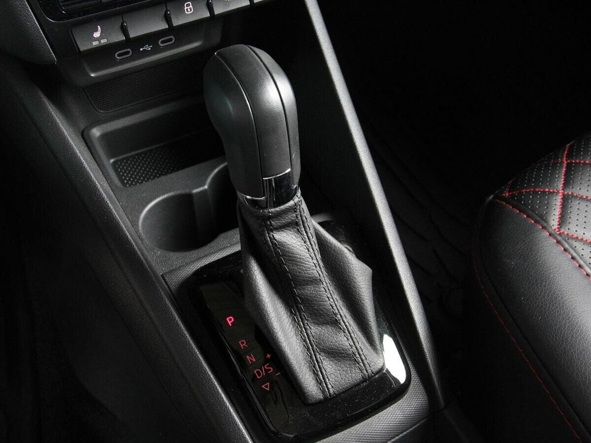 Volkswagen Polo 2021