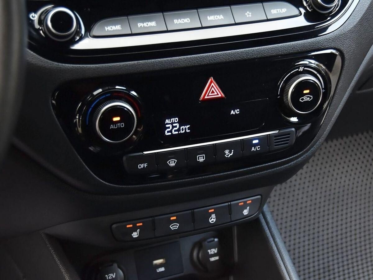 Hyundai Solaris 2020