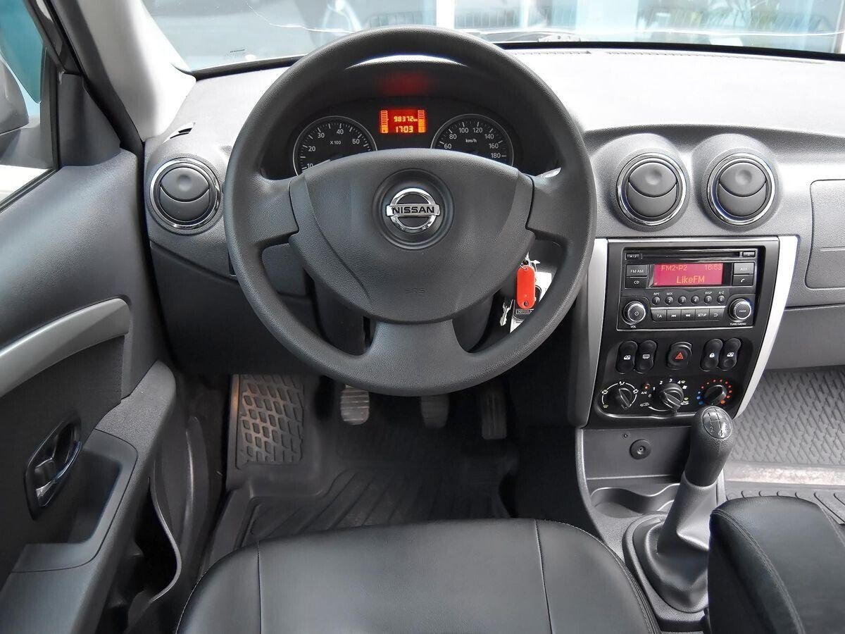 Nissan Almera 2016