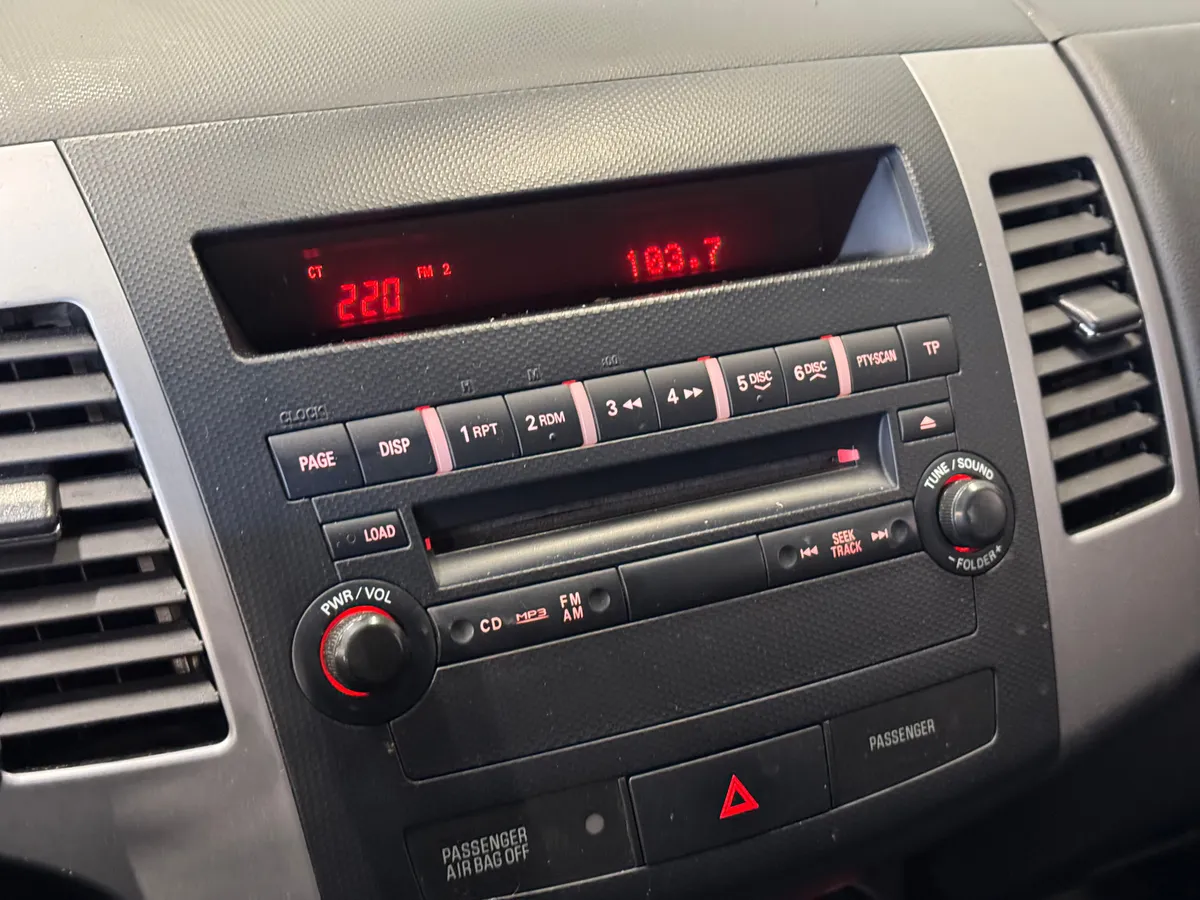 Mitsubishi Outlander 2011 Instyle S26