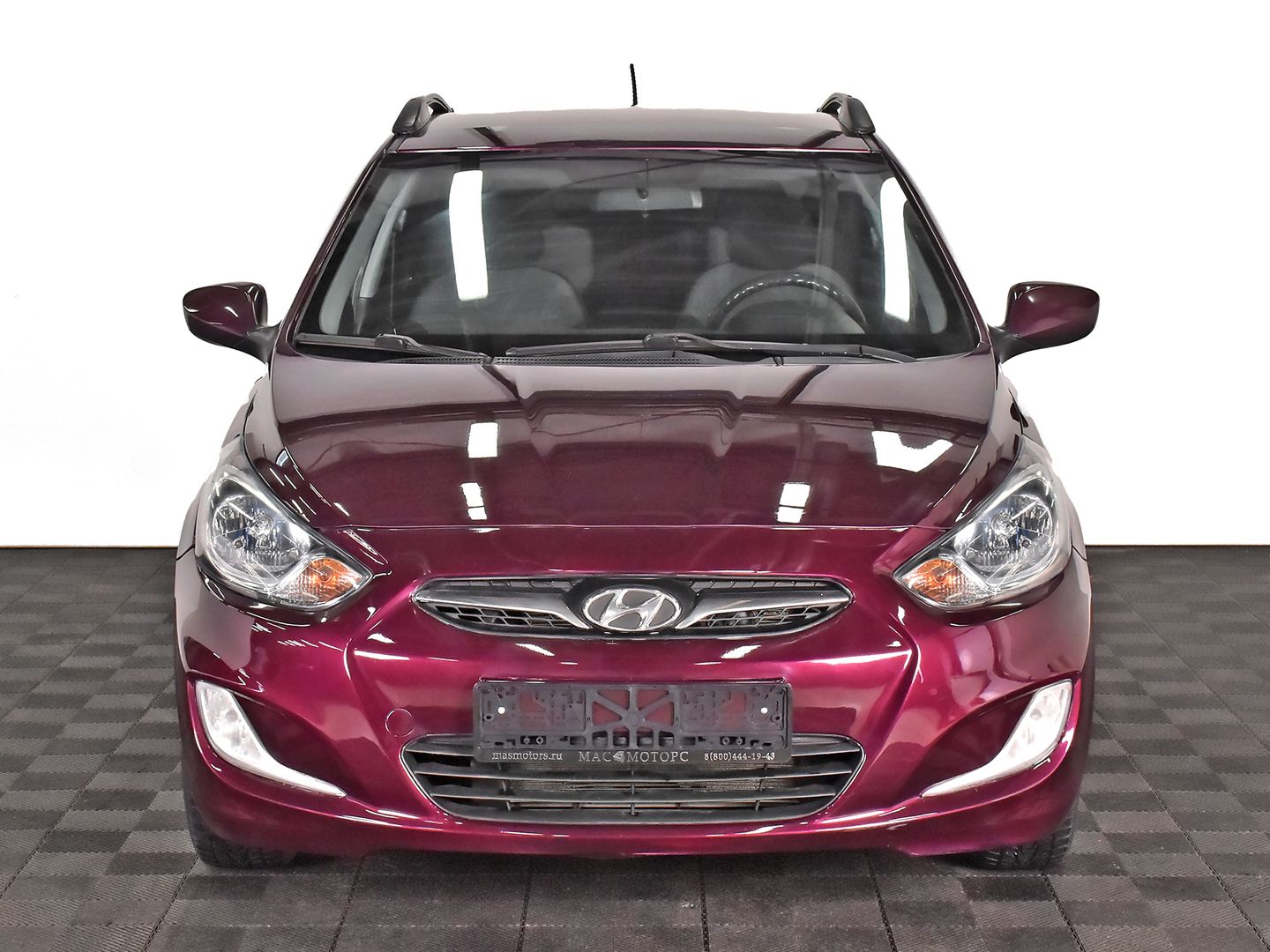 Hyundai Solaris 2011 Style