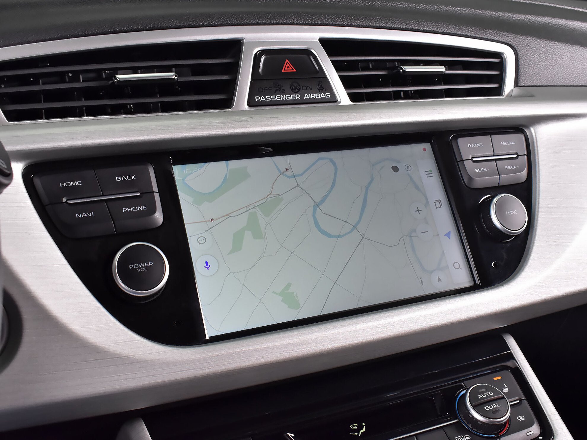 Geely Atlas 2021 Люкс + Yandex Auto