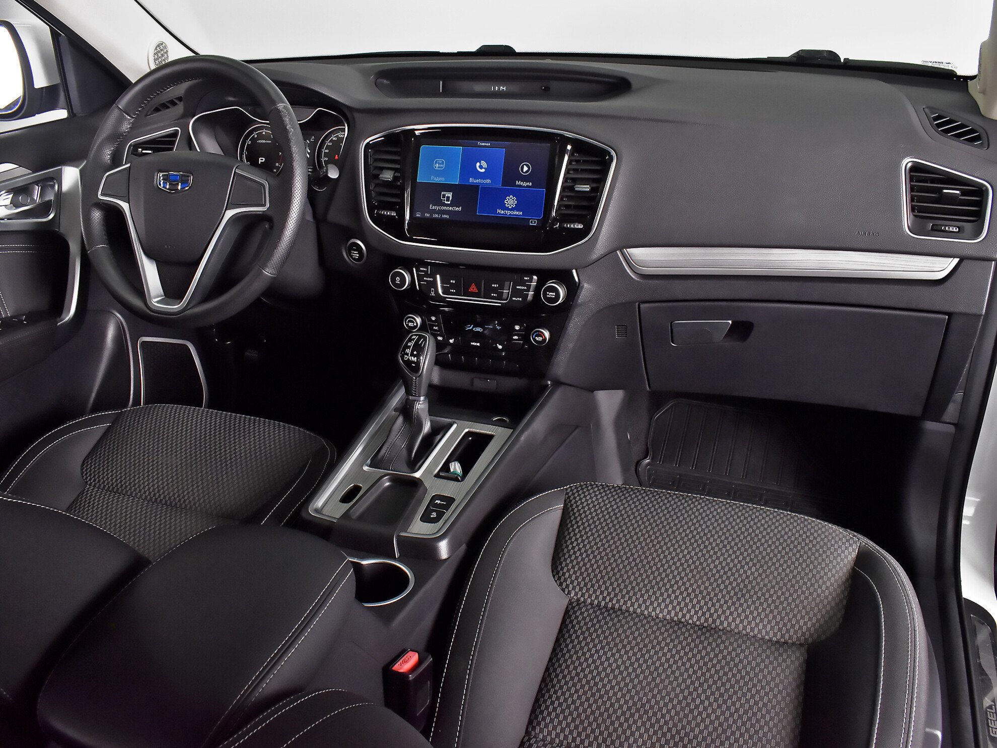 Geely Emgrand X7 2019 Люкс