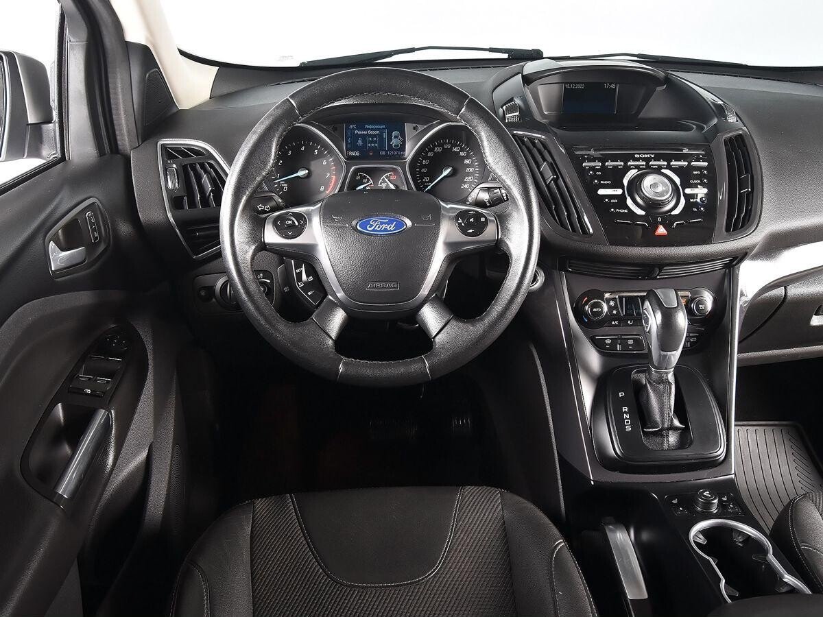 Ford Kuga 2014