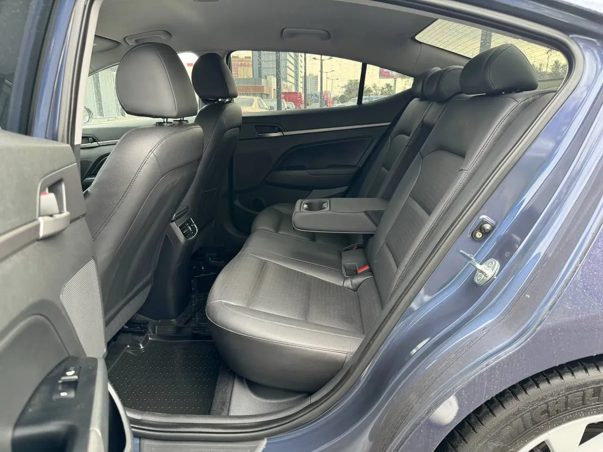 Hyundai Elantra 2017 Active