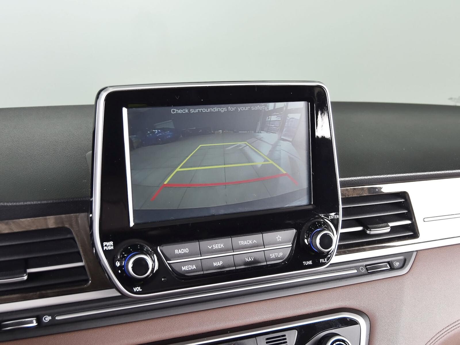 Hyundai Grand Starex 2018