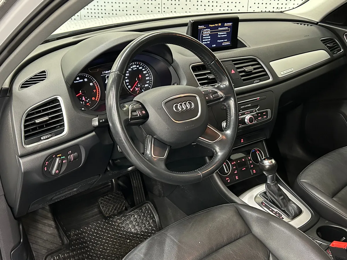 Audi Q3 2015 Design
