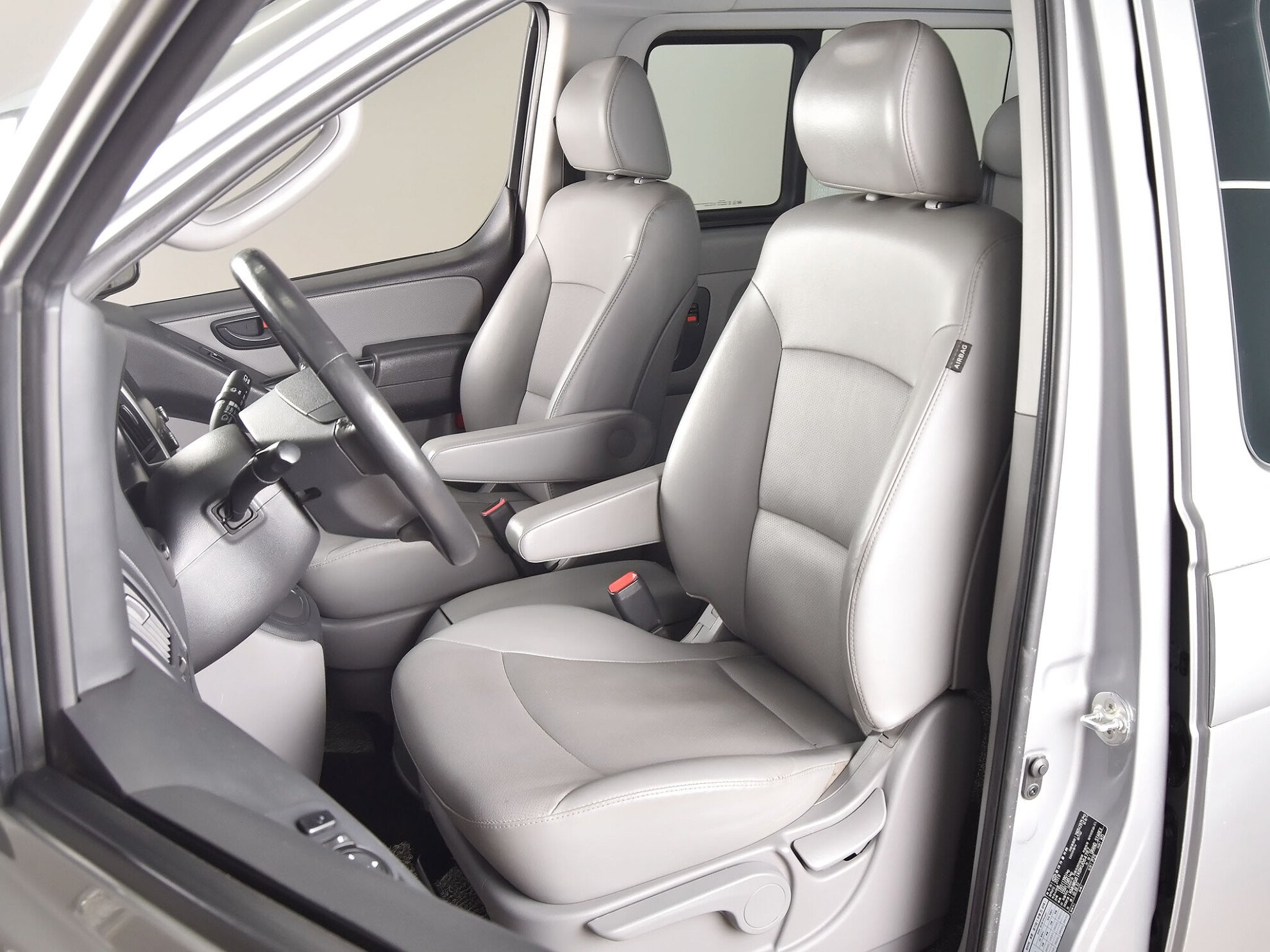 Hyundai H-1 2019