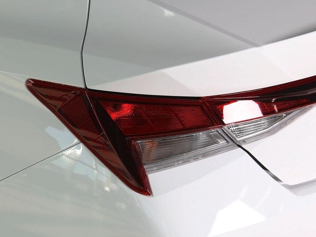 Hyundai Elantra 2021