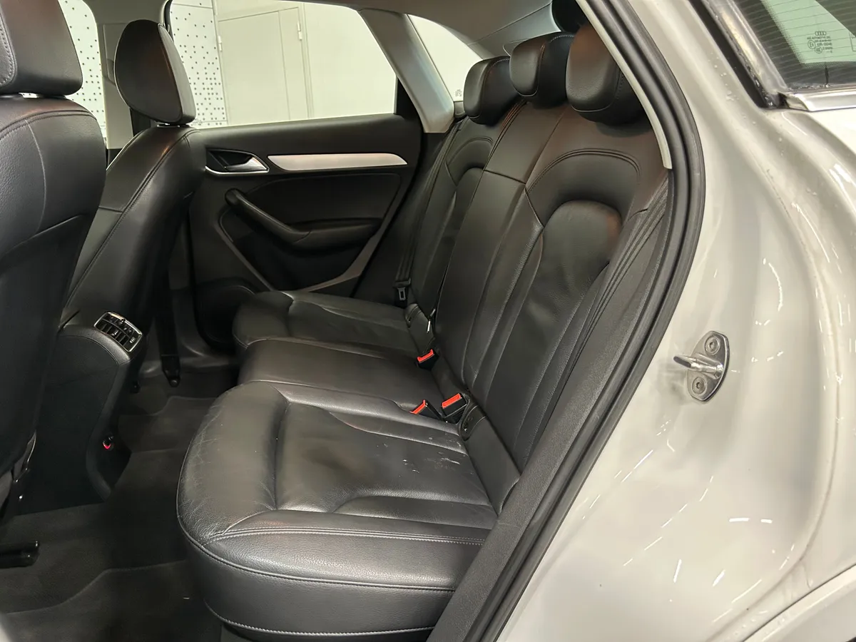 Audi Q3 2015 Design
