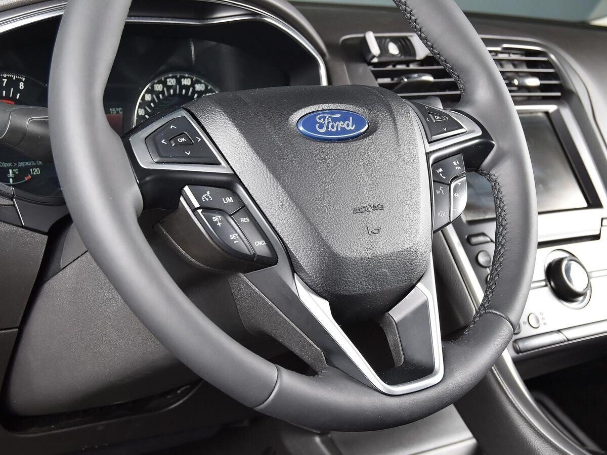 Ford Mondeo 2015