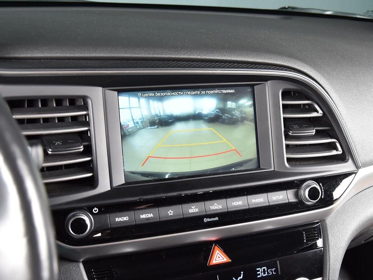 Hyundai Elantra 2019