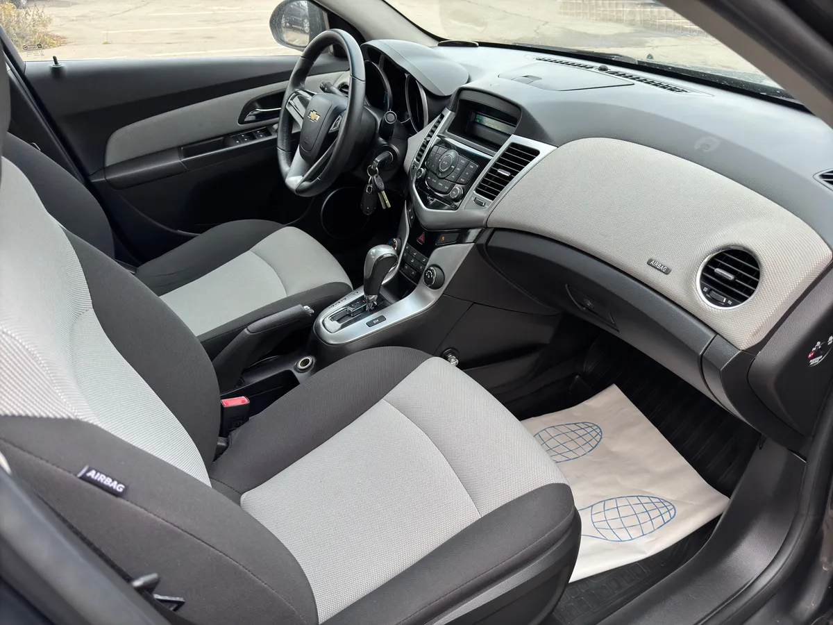 Chevrolet Cruze 2012 LS(1PG69KDF4)