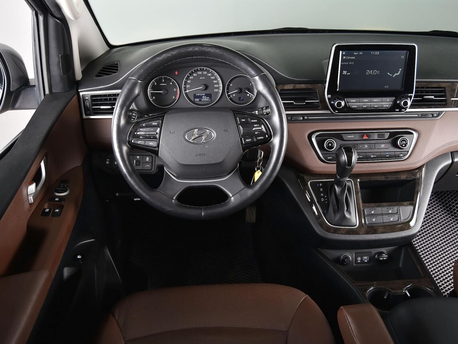 Hyundai Grand Starex 2019