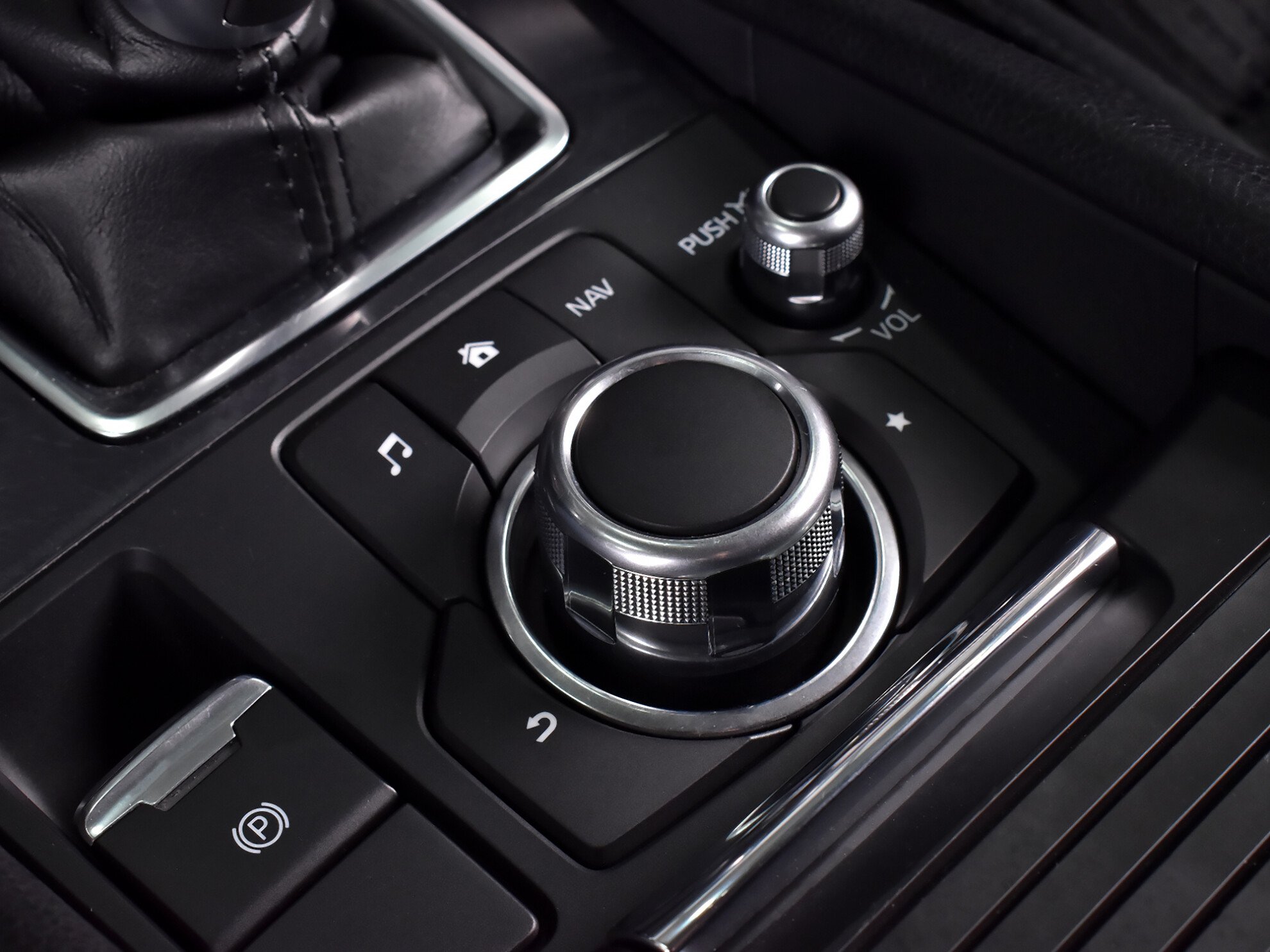 Mazda 6 2018 Supreme Plus (Пакет 1)