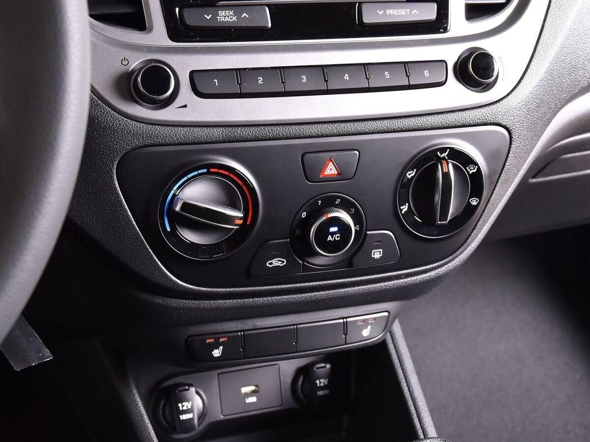 Hyundai Solaris 2021