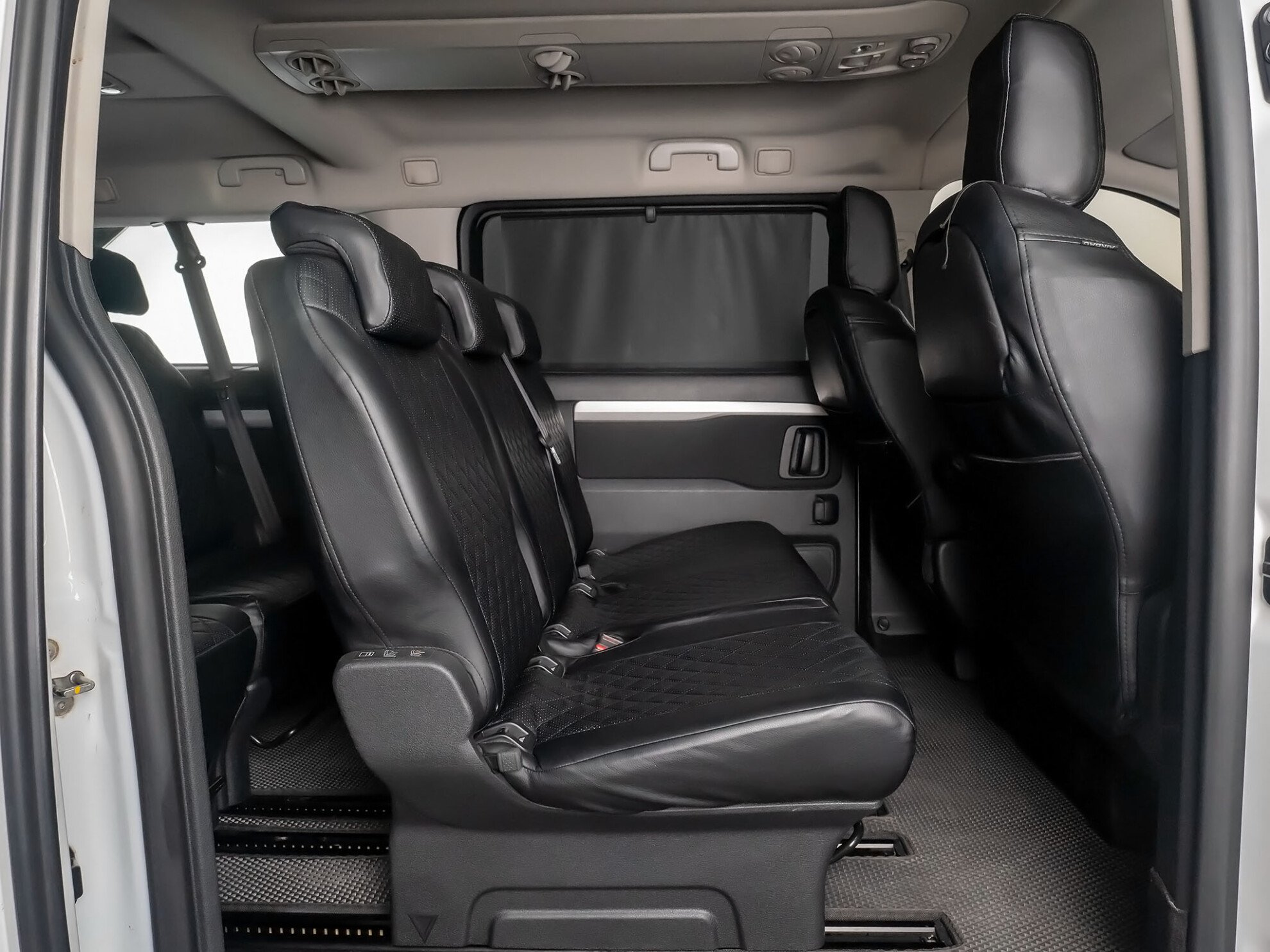 Peugeot Traveller 2021 Comfort