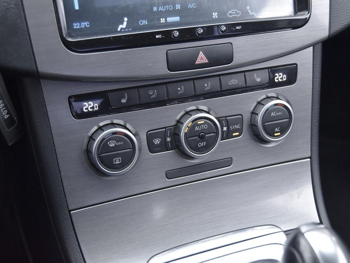 Volkswagen Passat 2012