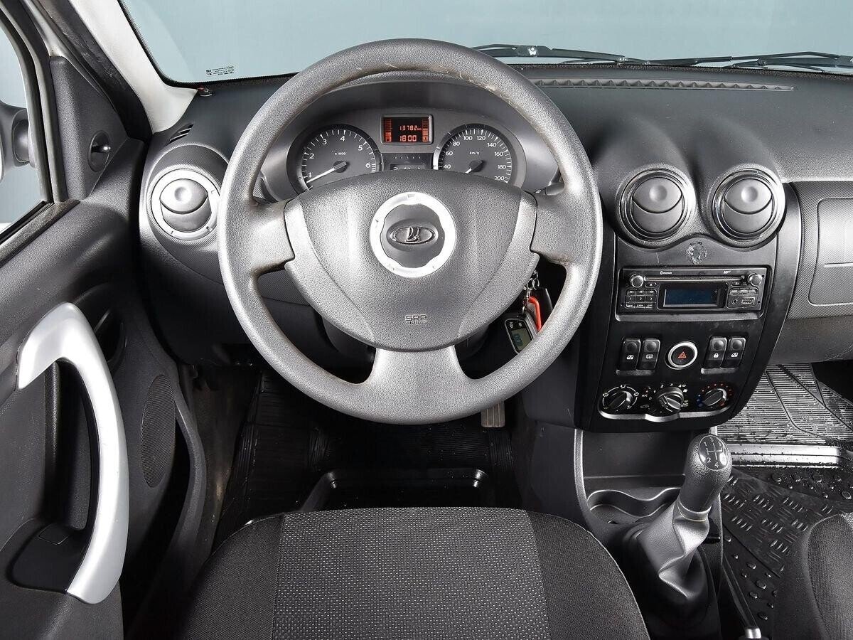 Lada Largus 2018